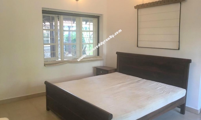 4 BHK Independent House for Rent in Neelankarai